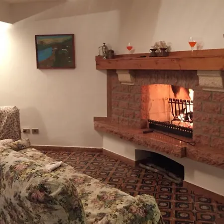 Charming House In Selve Di